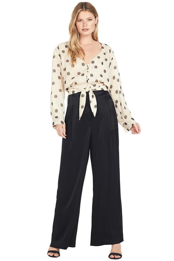 Amulet Top (Cream Dot)