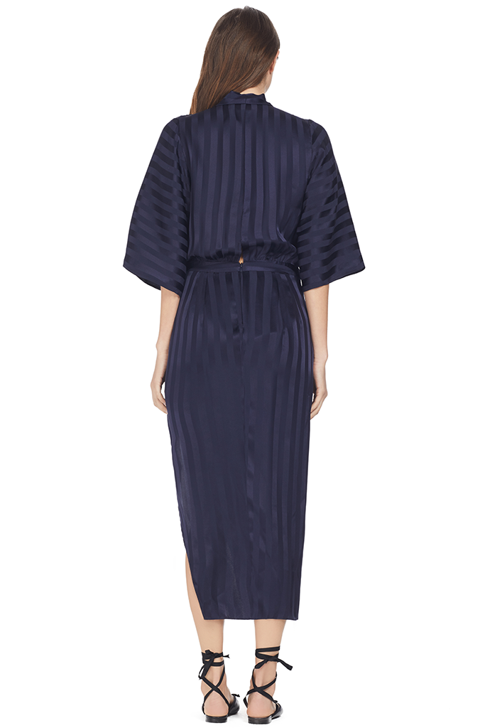 Mason by Michelle Mason Kimono Sleeve Dress (Black Currant)